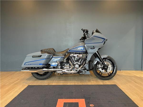 2017 HARLEY-DAVIDSON ROAD GLIDE