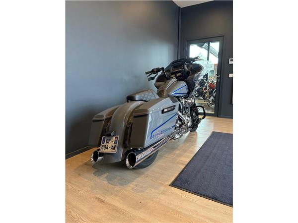 2017 HARLEY-DAVIDSON ROAD GLIDE