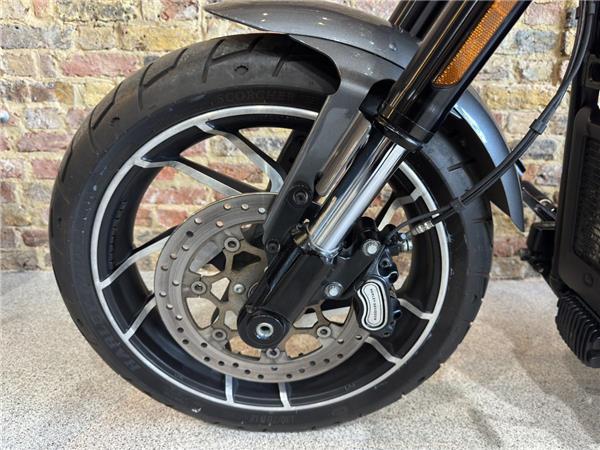 2022 Harley-Davidson Softail