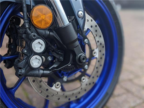 2022 Yamaha R7