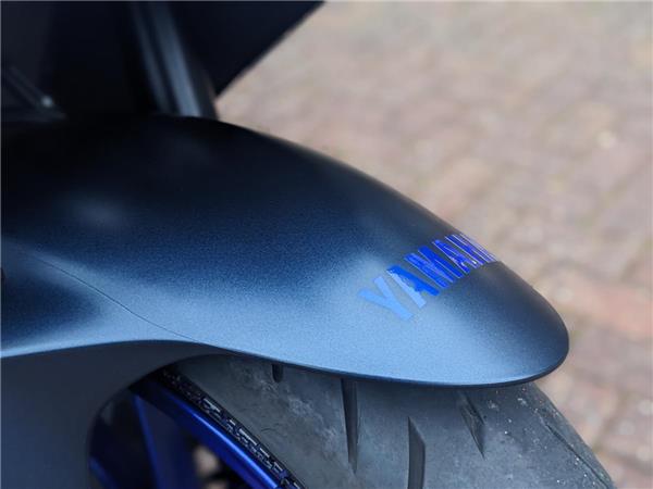 2022 Yamaha R7