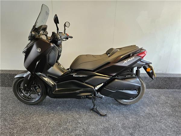 2024 Yamaha XMAX 300