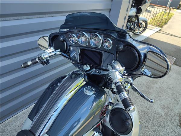 2019 HARLEY-DAVIDSON STREET GLIDE