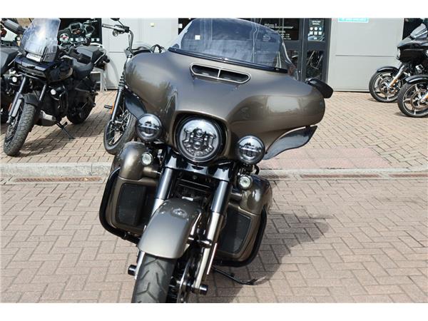 2022 HARLEY-DAVIDSON CVO FLHTKSE ELECTRA GLIDE ULTRA LIMITED