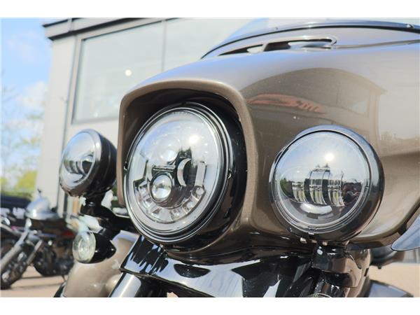2022 HARLEY-DAVIDSON CVO FLHTKSE ELECTRA GLIDE ULTRA LIMITED