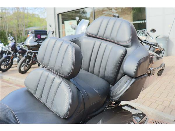 2022 HARLEY-DAVIDSON CVO FLHTKSE ELECTRA GLIDE ULTRA LIMITED