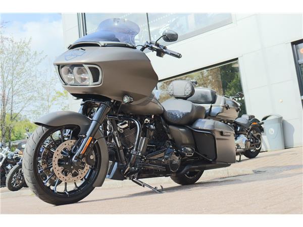 2019 HARLEY-DAVIDSON ROAD GLIDE SPECIAL 
