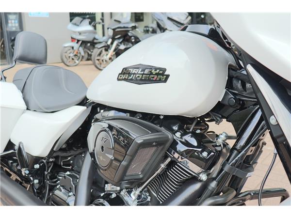 2024 HARLEY-DAVIDSON STREET GLIDE