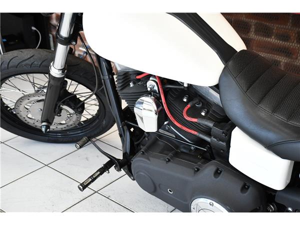 2014 HARLEY-DAVIDSON DYNA FXDB STREET BOB