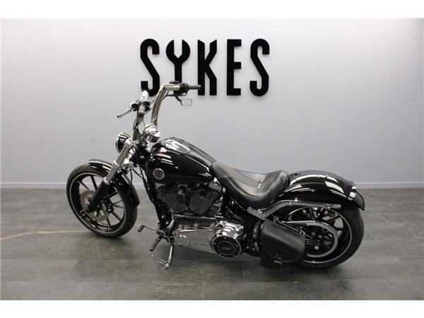 2014 Harley-Davidson Breakout