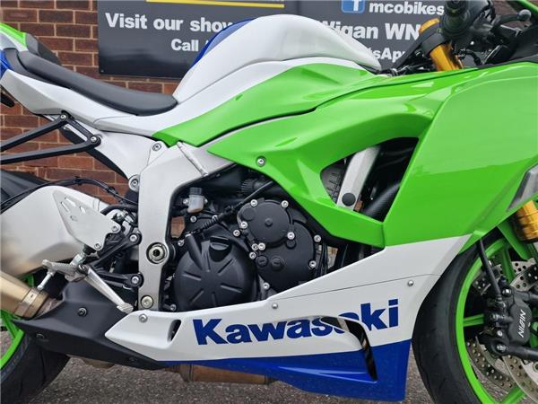 2024 Kawasaki Ninja ZX-6R