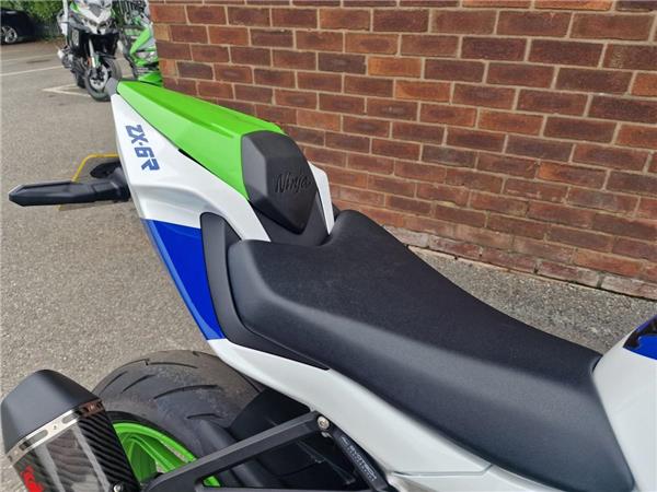 2024 Kawasaki Ninja ZX-6R