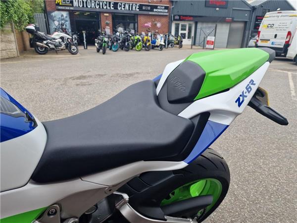 2024 Kawasaki Ninja ZX-6R
