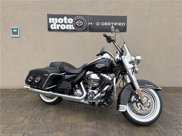 2015 Harley-Davidson Road King Classic FLHRC Tourer