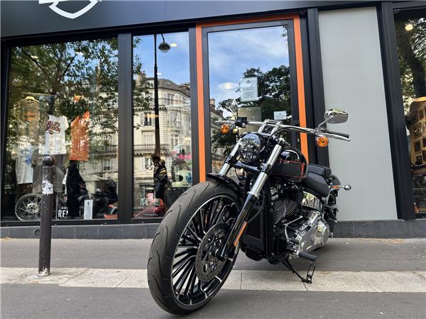 2024 HARLEY-DAVIDSON BREAKOUT