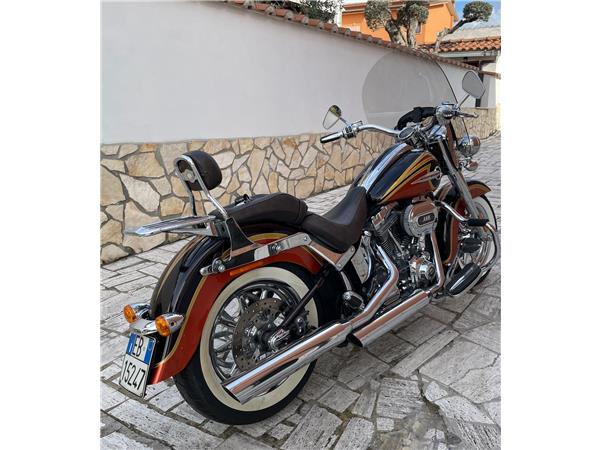 Harley-Davidson CVO - FLSTNSE Deluxe CVO