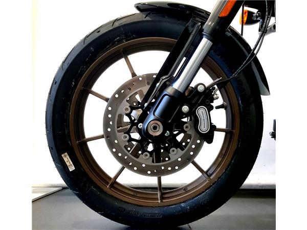 HARLEY-DAVIDSON LOW RIDER ST