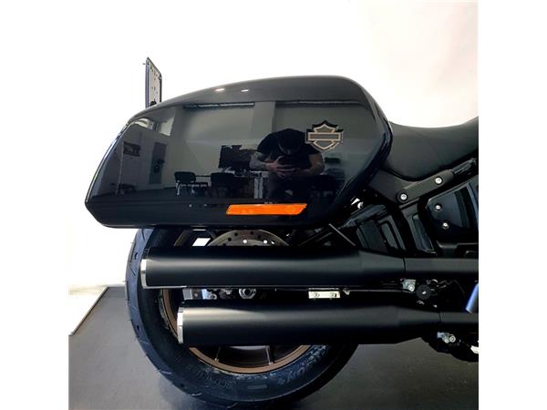 HARLEY-DAVIDSON LOW RIDER ST