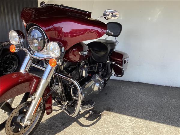 2015 Harley-Davidson Dyna