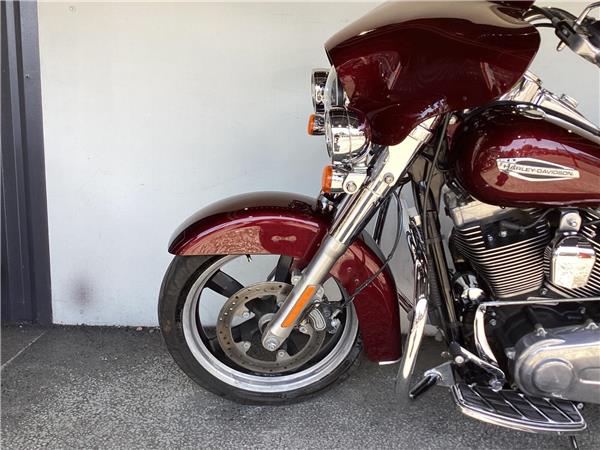 2015 Harley-Davidson Dyna