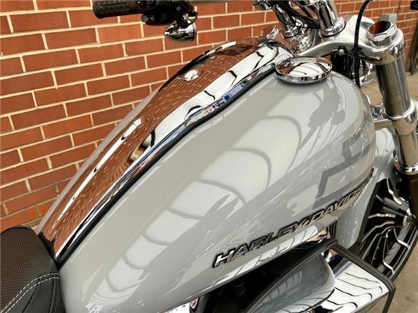 2025 HARLEY-DAVIDSON SOFTAIL FXBR BREAKOUT