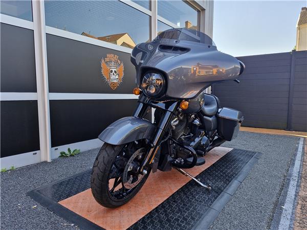 2021 HARLEY-DAVIDSON STREET GLIDE