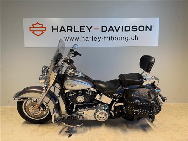 2014 HARLEY-DAVIDSON Softail FLSTC Softail Heritage Classic ABS
