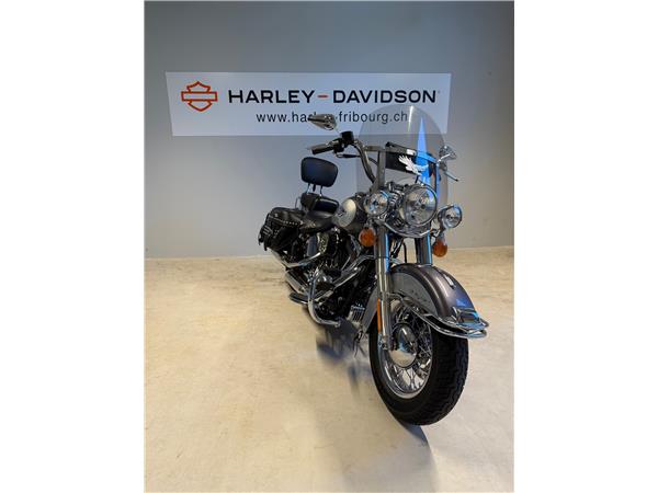 2014 HARLEY-DAVIDSON Softail FLSTC Softail Heritage Classic ABS