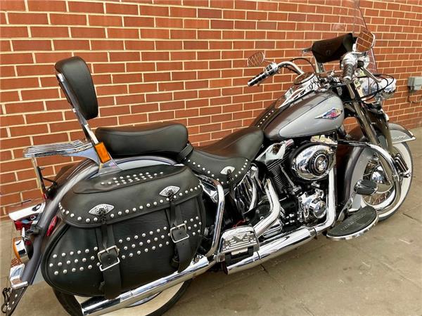 2014 HARLEY-DAVIDSON SOFTAIL FLSTC HERITAGE SOFTAIL CLASSIC