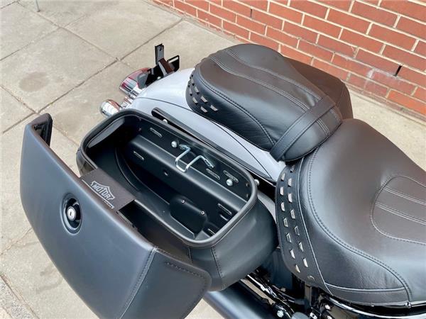 2025 HARLEY-DAVIDSON SOFTAIL FLHC HERITAGE CLASSIC