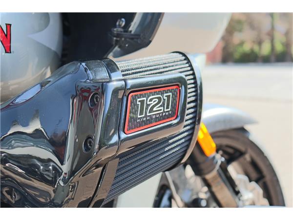 2025 HARLEY-DAVIDSON CVO ROAD GLIDE