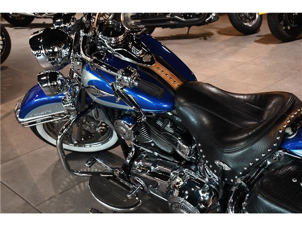 2010 HARLEY-DAVIDSON SOFTAIL FLSTC HERITAGE SOFTAIL CLASSIC