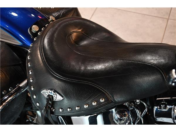 2010 HARLEY-DAVIDSON SOFTAIL FLSTC HERITAGE SOFTAIL CLASSIC