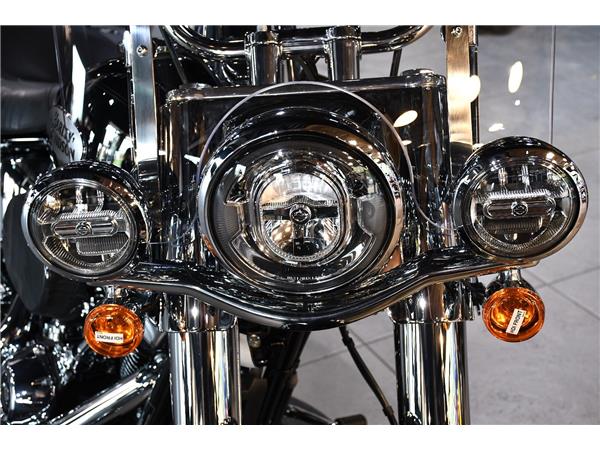 2024 HARLEY-DAVIDSON SOFTAIL FLHCS HERITAGE CLASSIC 114