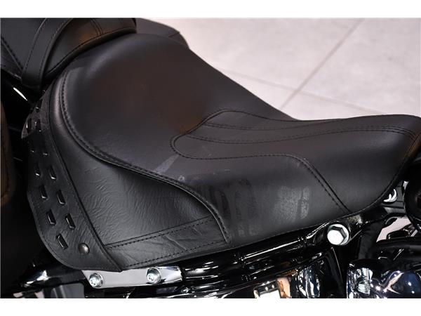 2024 HARLEY-DAVIDSON SOFTAIL FLHCS HERITAGE CLASSIC 114