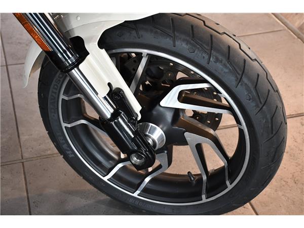 2023 HARLEY-DAVIDSON SOFTAIL FLSB SPORT GLIDE