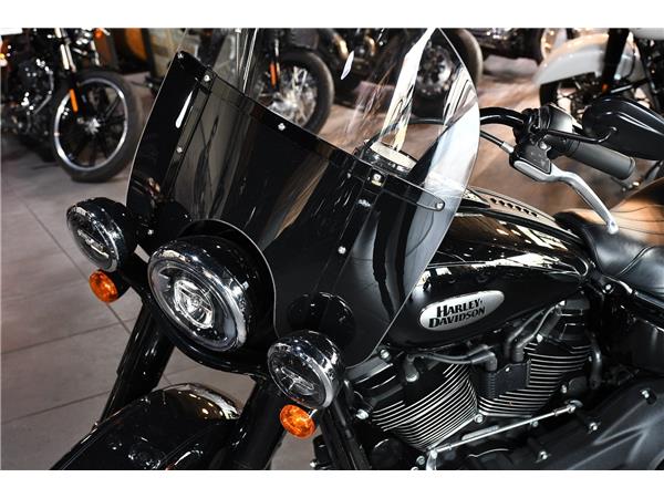 2022 HARLEY-DAVIDSON SOFTAIL FLHCS HERITAGE CLASSIC 114