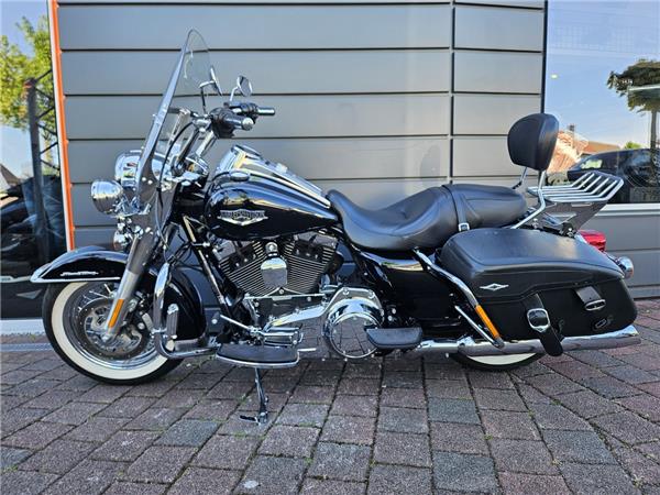 FLHRC Road King Classic 
