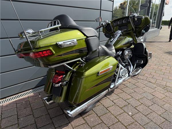 FLHTKSE CVO ELECTRA GLIDE Wilbers Nivomat
