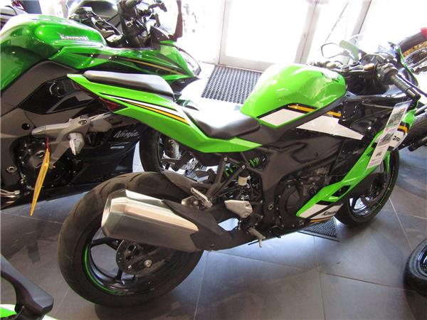 2024 Kawasaki Ninja ZX-4RR