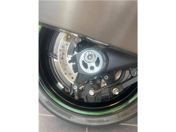 2024 Kawasaki Ninja 1000SX