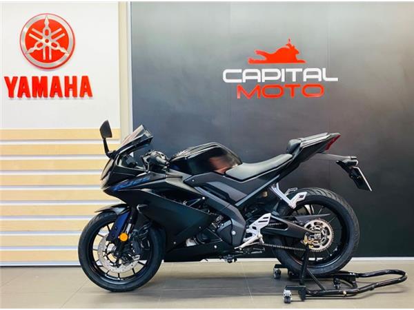 2023 Yamaha R-125 BLACK