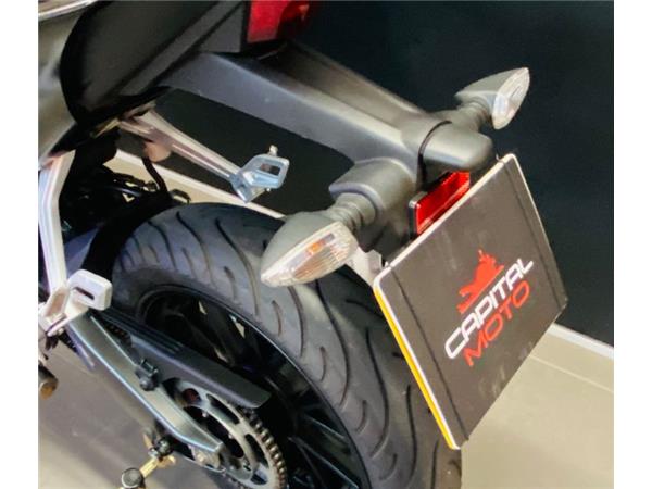 2023 Yamaha R-125 BLACK