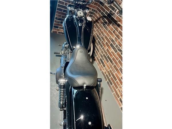 2011 HARLEY-DAVIDSON Dyna FXDWGI Dyna Wide Glide