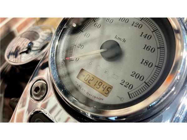 2011 HARLEY-DAVIDSON Dyna FXDWGI Dyna Wide Glide