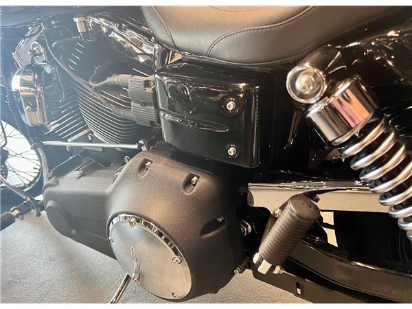 2011 HARLEY-DAVIDSON Dyna FXDWGI Dyna Wide Glide