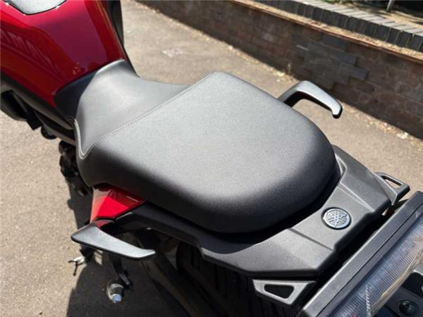 2023 Yamaha TRACER 7 RED