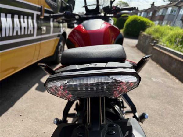 2023 Yamaha TRACER 7 RED