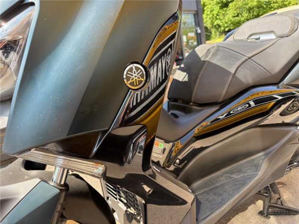 2023 Yamaha X-MAX 300 TECH MAX GREY