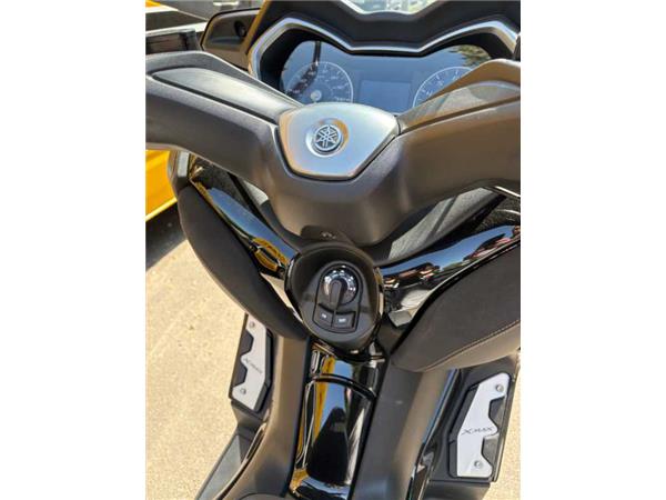 2023 Yamaha X-MAX 300 TECH MAX GREY